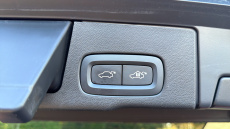 Volvo XC60 2.0 T6 [350] RC PHEV Plus Dark 5dr AWD Geartronic Estate